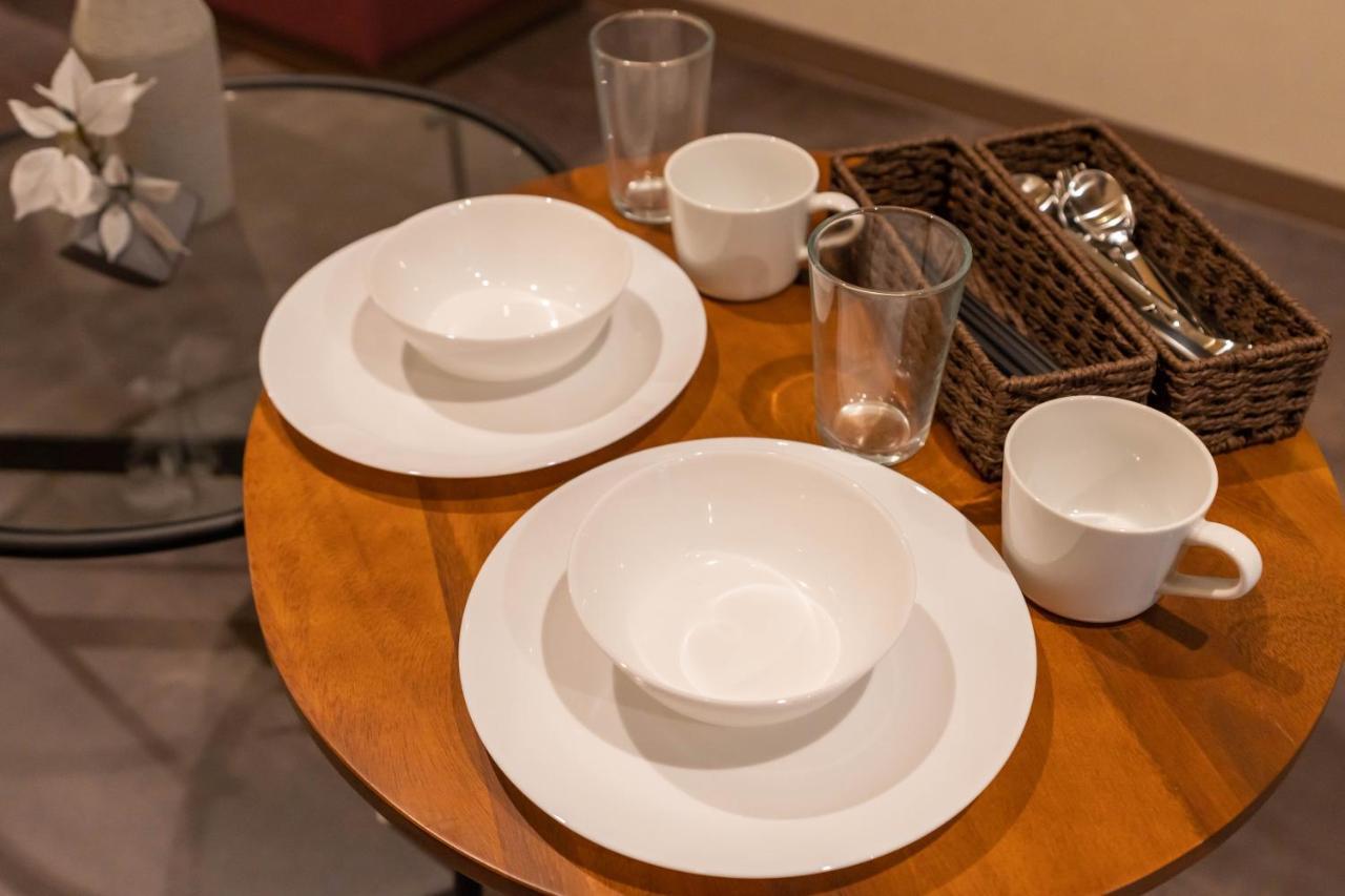 Bijou Suites Classic Osaka Bagian luar foto